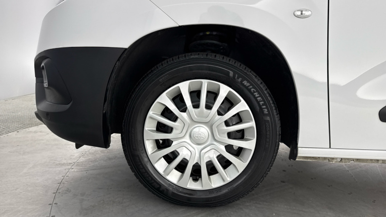 Toyota Proace City L1 Diesel 1.5D 100 Icon Van [6 Speed]